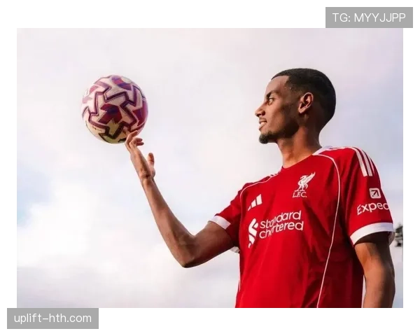 纽卡斯尔联与伊萨克达成续约协议,携手征战英超未来可期 纽卡斯尔联与伊萨克达成续约协议,携手征战英超未来可期