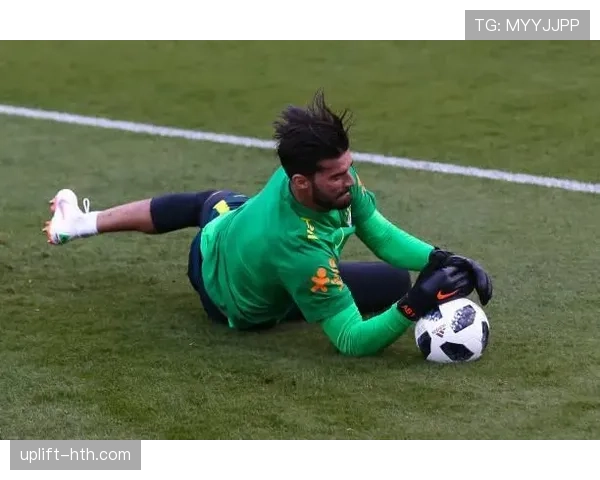 荷兰队防守焕然一新，世界杯前景备受瞩目