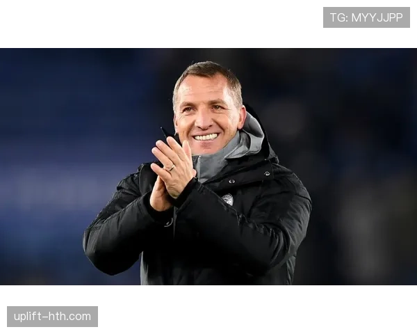 罗杰斯球队结构分析与战术重塑对竞技水平的提升影响探讨