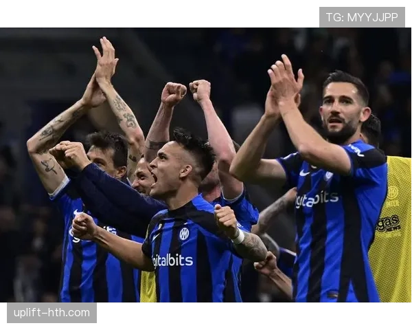 米兰中场组织能力持续提升,近期比赛表现稳健 米兰中场组织能力持续提升,近期比赛表现稳健